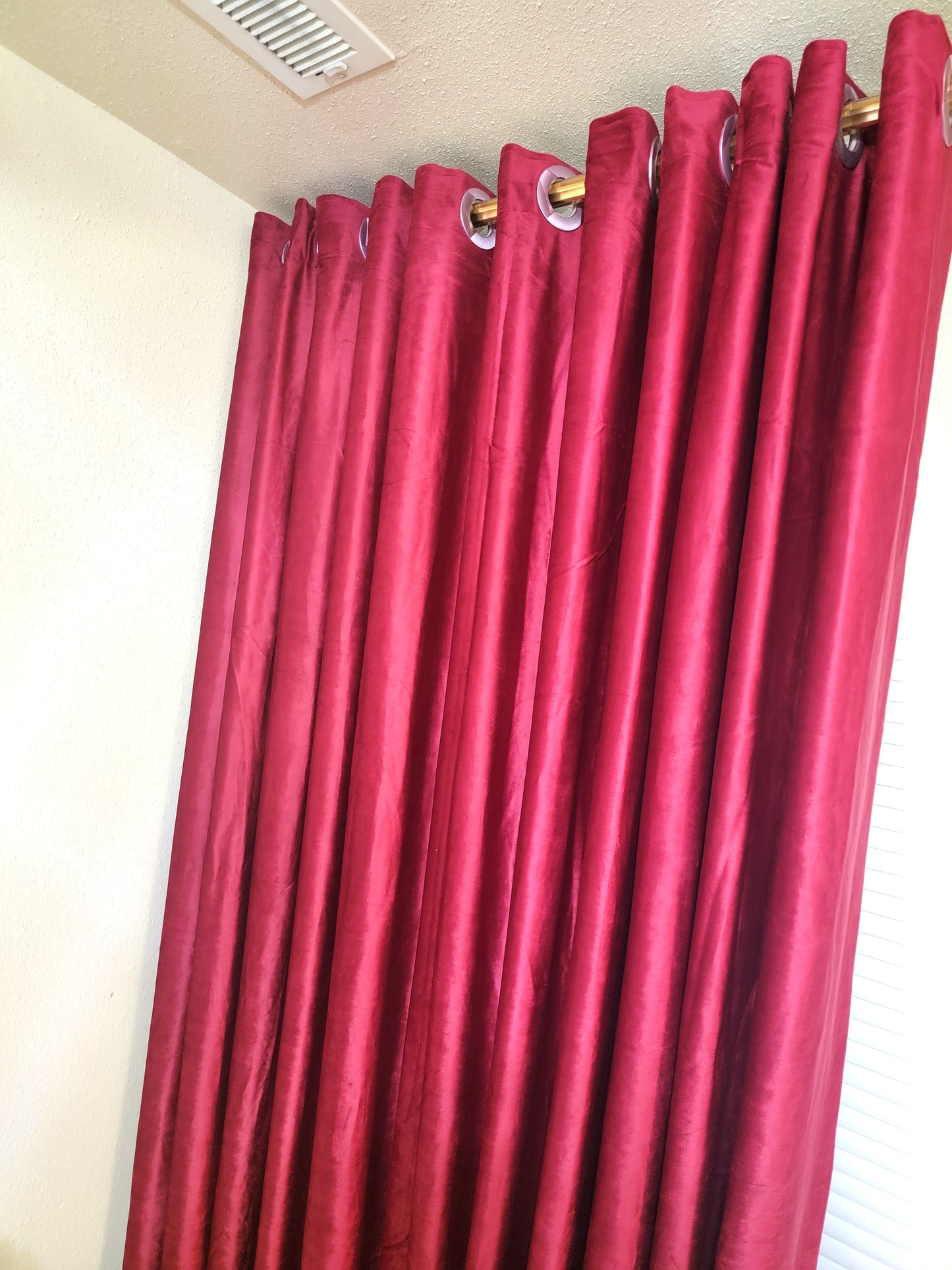 Burgundy Grommet Velvet Soft Luxury Curtain
