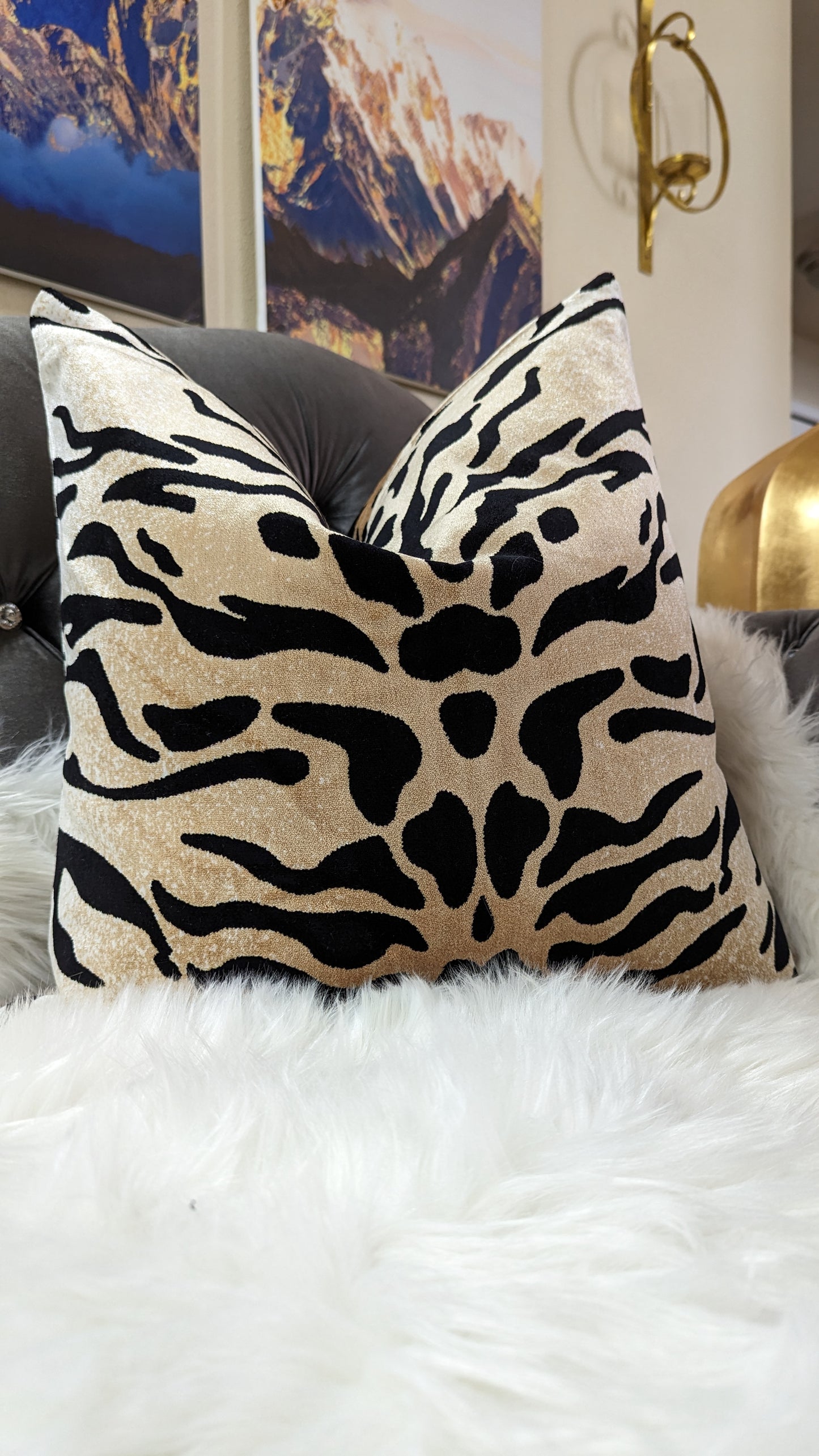 Thick Velvet Tiger Patterned Luxury Decorative Throw Pillows