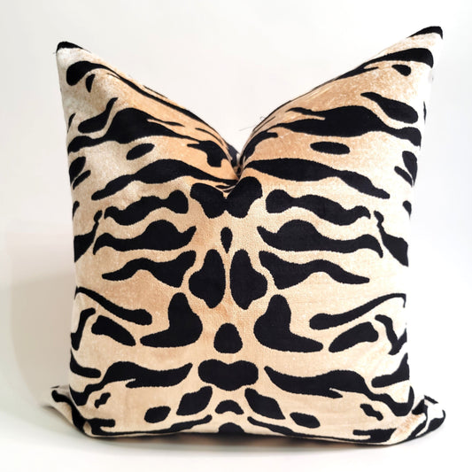 Thick Velvet Tiger Patterned Luxury Decorative Throw Pillows